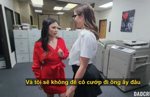 Bác sĩ địt nữ y tá thực tập ngây thơ